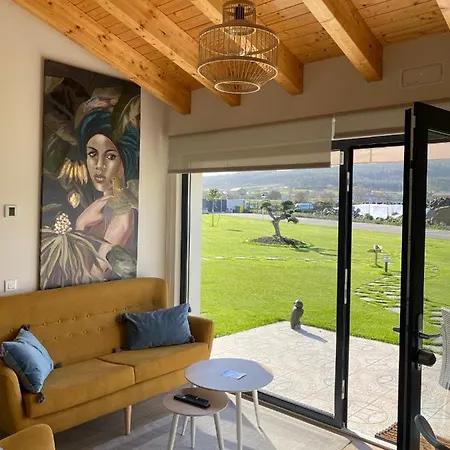 아파트 Turisticos Villacordido Villaframil 리바데오